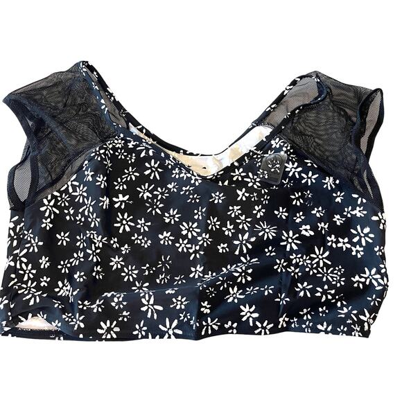 Volcom Untamed Hearts Black Floral Short Sleeve Swim Rashguard Large NWT - Picture 2 of 3